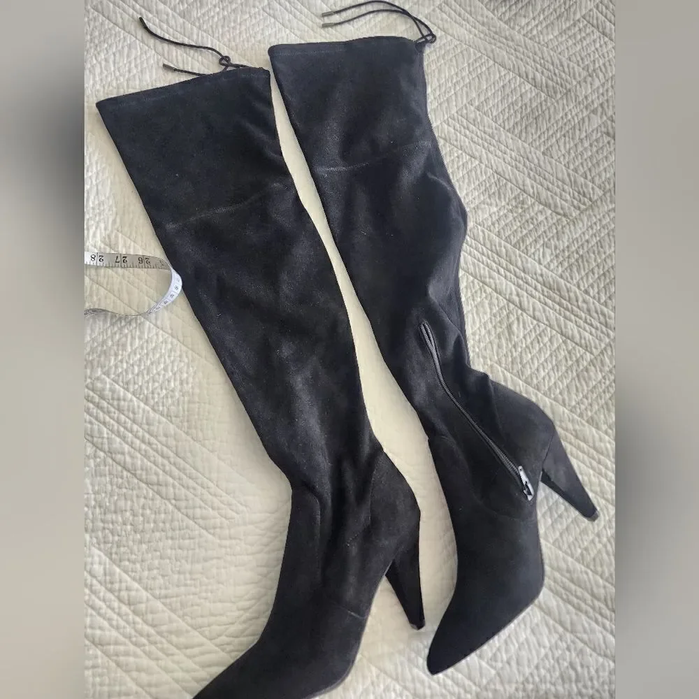 Guess knee length boots new
